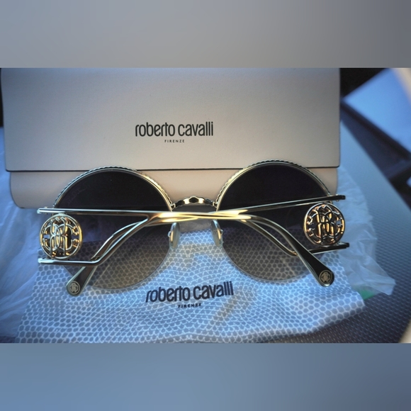 Roberto Cavalli - Picture 3 of 6